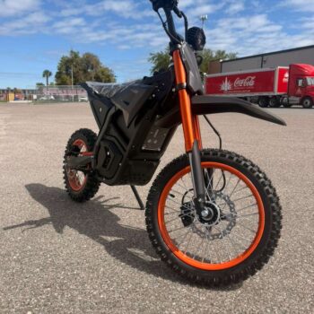 DIRT BIKE ELECTRIC CEMOTO 48V 21AH 3000W